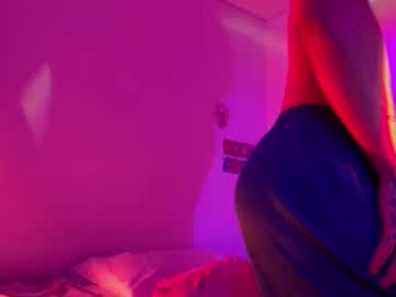 Live cam boy Bizarr_o – Hot Male Cams