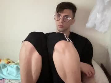 Blackdolpfinlove • femboy • Vienna, Austria • public