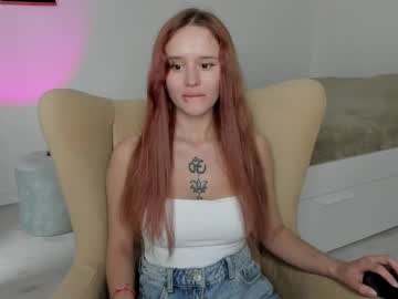 blacklily_ - Live Cam Model Online on Ted's Cam Directory
