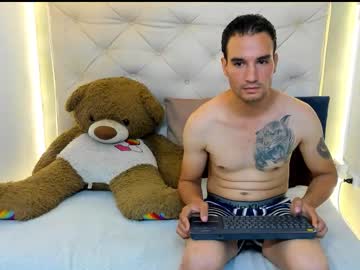 Blake Parker0 • str8 • 24y • Antioquia, Colombia • public