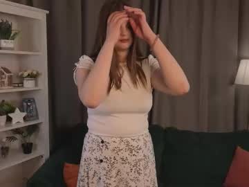 Blisscroyle • cute • 19y • Prague, Czechia • public