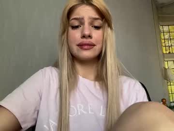 Blondellgrubaugh • shy • 18y • Romania • public