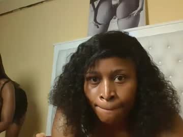 Blondykiki • pregnant • 22y • Ask me • public