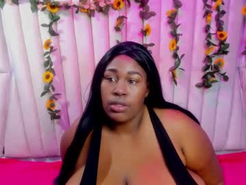 Bloom B • bbw • 31y • Colombia • public