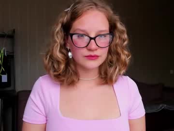 Bloomi Lum • new • 18y • Alfea College • public