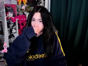 bluberry_bri - Free Live Cam Model Online