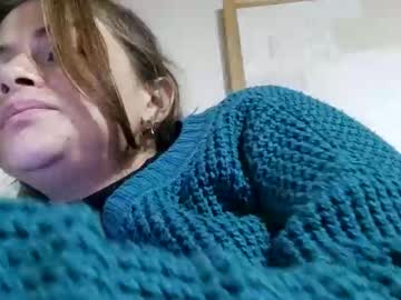 Bluee Rose • anal • 27y • Colombia • public