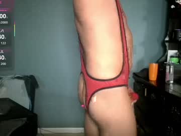 Blueyes Hung1 • party • 29y • Under your bed • public