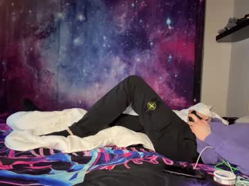 Blushandburn • spank • Finland • public