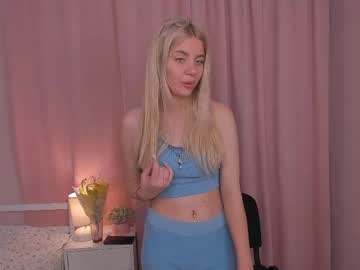 Blushkitty • 18 • 0y • Try to guess • public