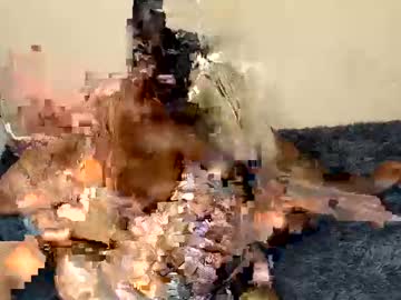 Bobbies Starke • ebony • 23y • girl next door • public