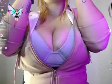 Boobs Magic • bigboobs • 29y • in your dreams • public