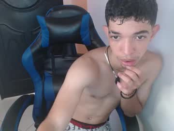 Boy Slim07 • 18 • 22y • Colombia • public