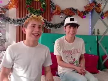 Live cam boy Boys_2_play, 18 yrs – Hot Gay Cams