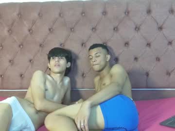 Live cam boy Boys_favorite69, 22 yrs – Hot Gay Cams