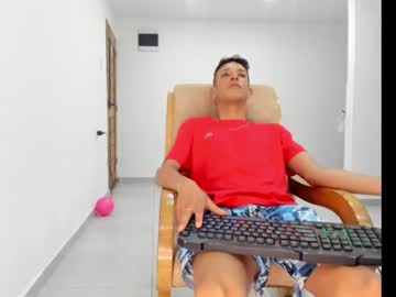 Live cam boy Brian_god, 19 yrs – Hot Male Cams