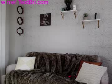 Live cam boy Briana_lee, 34 yrs – Hot Male Cams