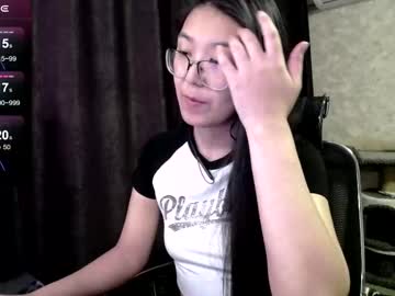 Brightssmiles • asian • 33y • sweet home • public