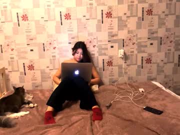 Live cam boy Britanydarling, 18 yrs – Hot Male Cams