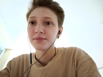 Brittaneyglicher • shy • 18y • Romania • away