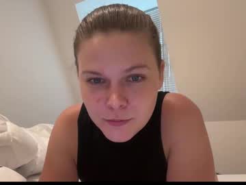 Brooke 221 • lovense • 24y • America • public