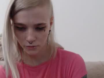 Brookewylde_20 • cute • Budapest, Hungary • public