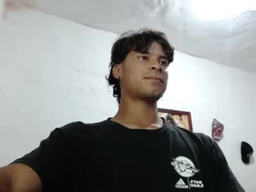 Live cam boy Brucewayne1_ – Hot Male Cams