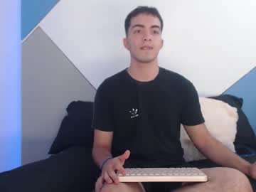 Live cam boy Bruno_steel1, 20 yrs – Hot Male Cams