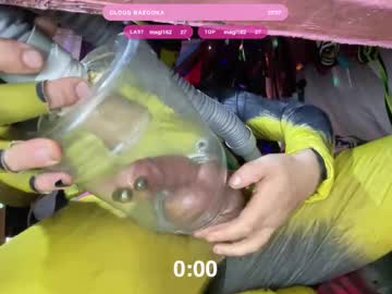 Bulgetasticc • puppy34y • SE-Asia, but originally from  Europe • public