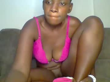 busty_bliss - Live Cam Model Online on Ted's Cam Directory