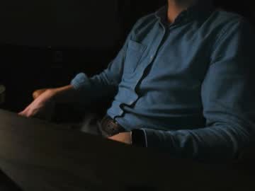 Live cam boy Call_me_chief, 34 yrs – Hot Male Cams