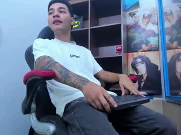 Live cam boy Calvin_parker – Hot Male Cams