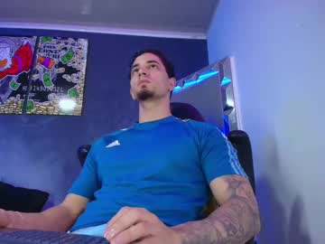 Live cam boy Camiloalvarezzz3, 24 yrs – Hot Male Cams