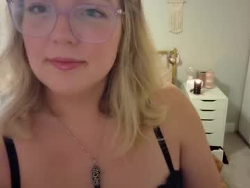 Candicepeace • chubby • 0y • Salt Lake city, utah • public