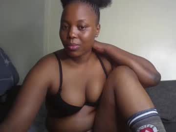 Candy Curves live cam profile photo