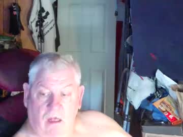 Live cam performer canoelicker69 (mature,  single,  masturbation,  cum,  dirty) – profile photo, streaming now