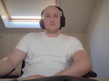 Cantstayaway1 • bigass • 0y • The Netherlands • public