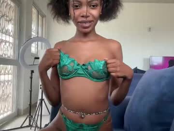 Caramelmelissa • ebony • 0y • Vienna Austria • away