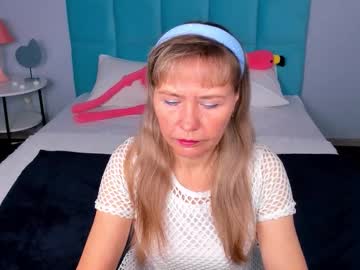 Live Milf Carla_vogue, 51 yrs – Hot Milf Cams