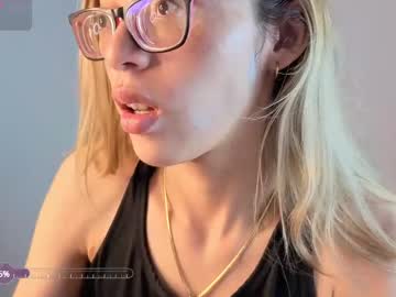 Carolblonde • lovense • 21y • Colombia • public