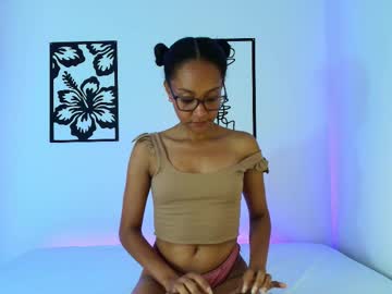 Carolina Baire • ebony • 0y • Colombia • public