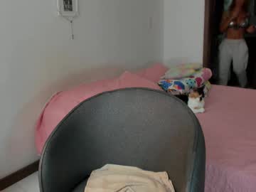 Live Milf Carolina_zaens, 45 yrs – Hot Milf Cams