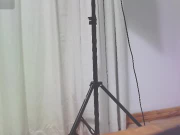 Carolinesampaio • anal • 40y • Brasil • public