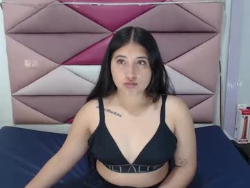 Carolinevillalobos • perfectass • 20y • Bogota D.C., Colombia • public