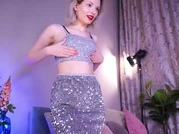 Live webcam: Carrie_in_the_city - Female Sex Cams