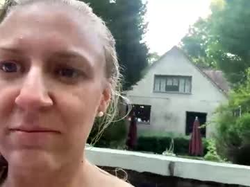 Carrieusa123 • milf • 35y • Georgia, United States • public