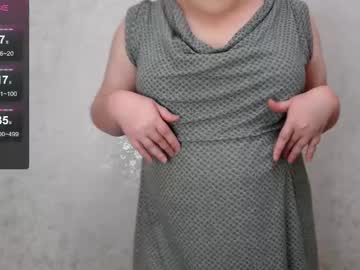 Catch_fortune • bbw • Hope to be in your arms ? • public