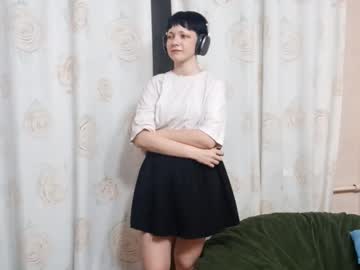 Cathrynmadlung • 18 • 18y • France • public