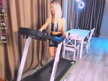 Catrin Peach • shy • 18y • Your Fantasy • public