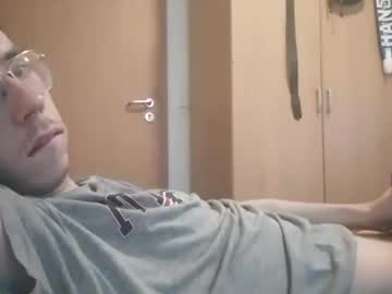 Cedrichh0 • men • 25y • Land Berlin, Germany • public